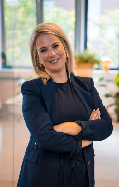 Elde  Janssen - Office/HR Manager